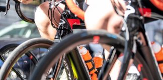 Cosa bere durante un’uscita in bici Cosa bere durante un'uscita in bici da corsa I Stay Trained!