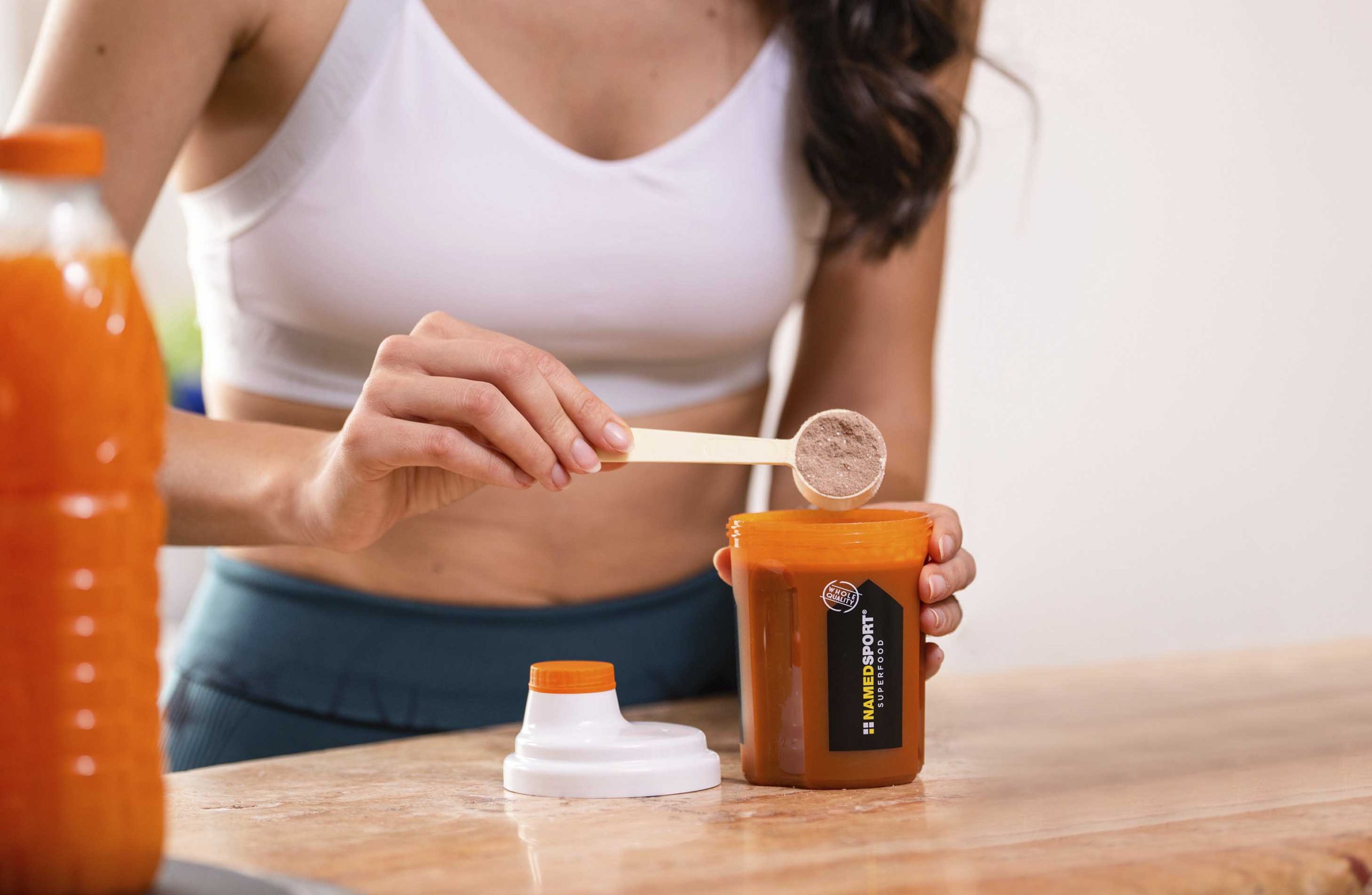 Shop-UP! Porta Proteine "Never Give Up" – Contenitore Da 30 O 60 Grammi Con Moschettone