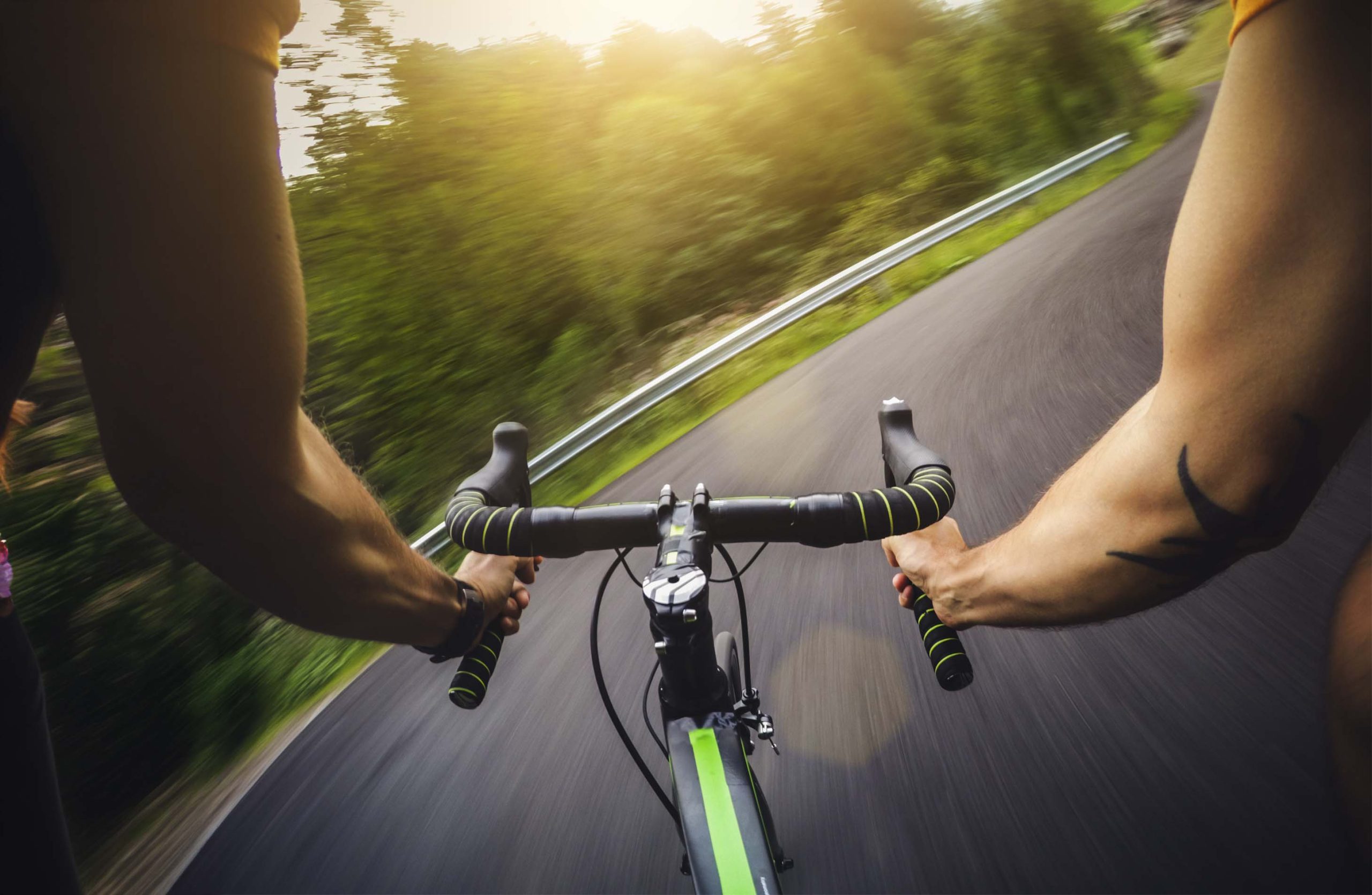 Ciclista che corre